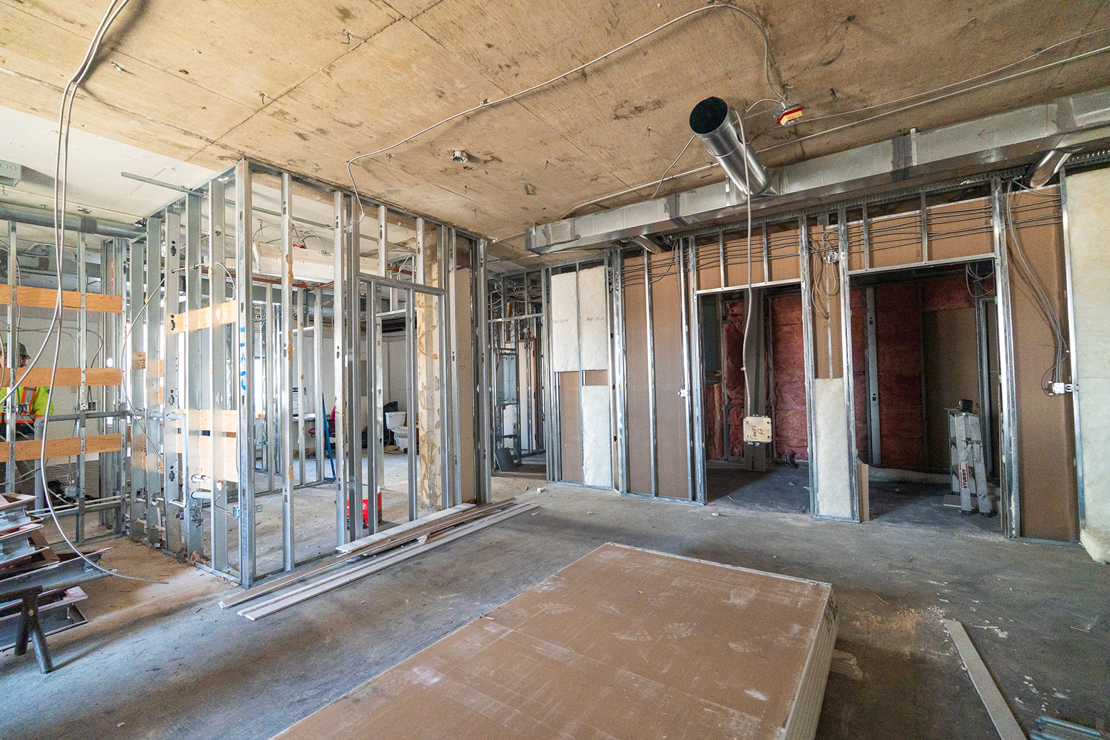 825 Sherbrook - Tenant Fit-Up